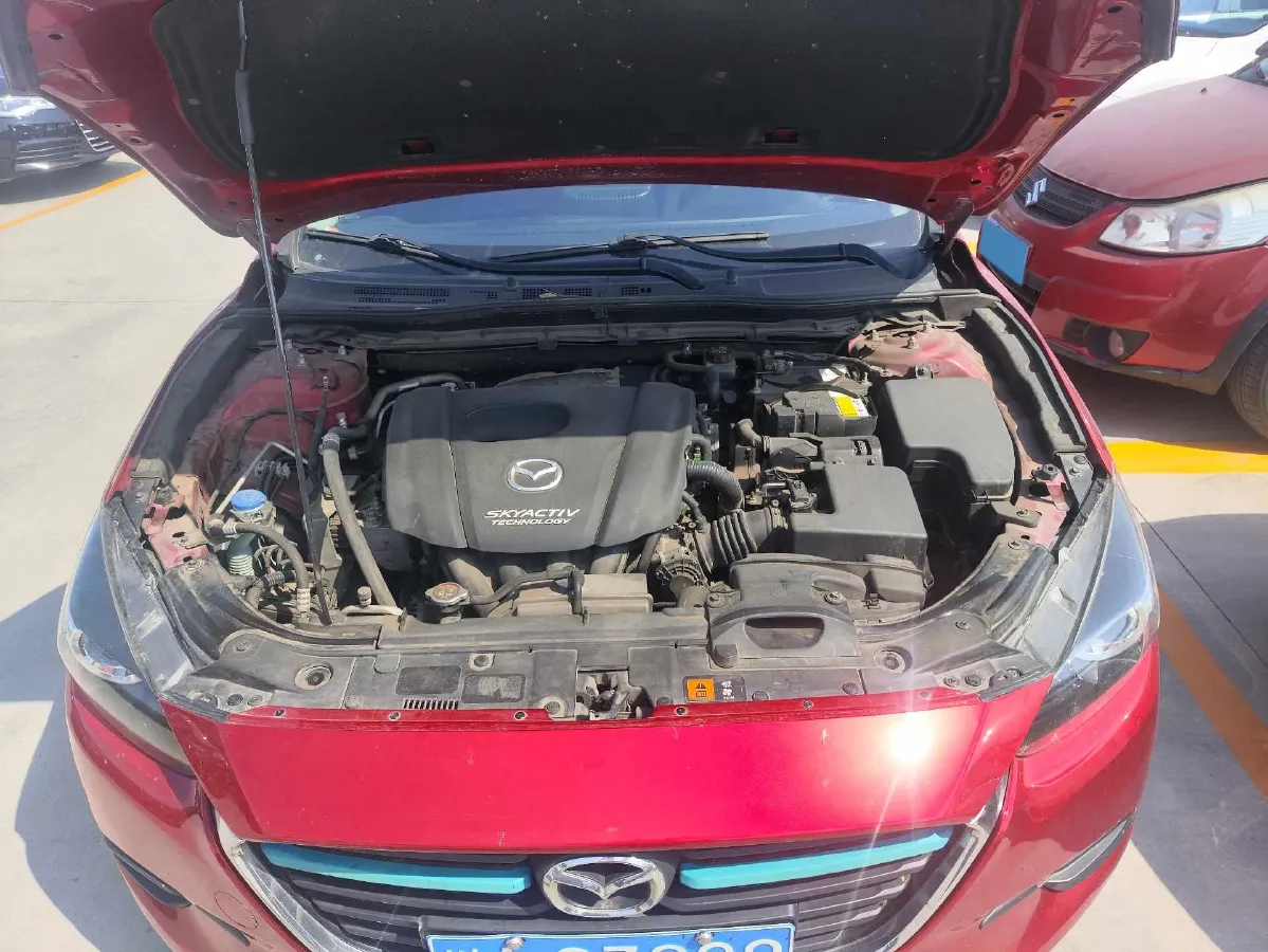 2017 Mazda 3 Axela 1.5L 117HP L4 6MT,autocango,china used car exporter,china ev exporter,chinese used car exporter,chinese used ev exporter