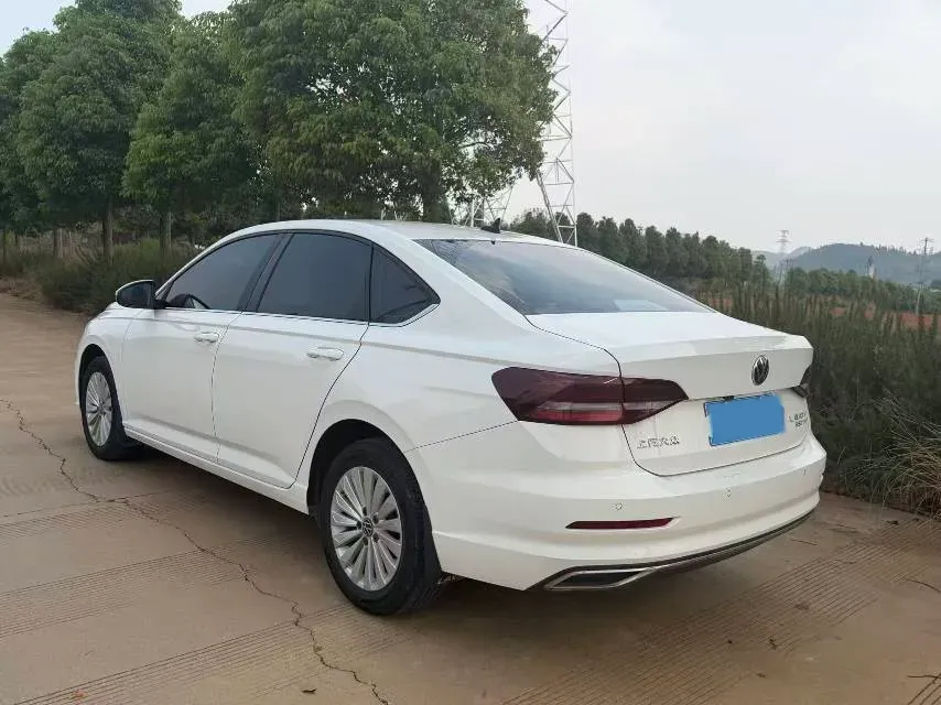 2021 Volkswagen Lavida 1.4T 150HP L4 7DCT,autocango,china used car exporter,china ev exporter,chinese used car exporter,chinese used ev exporter