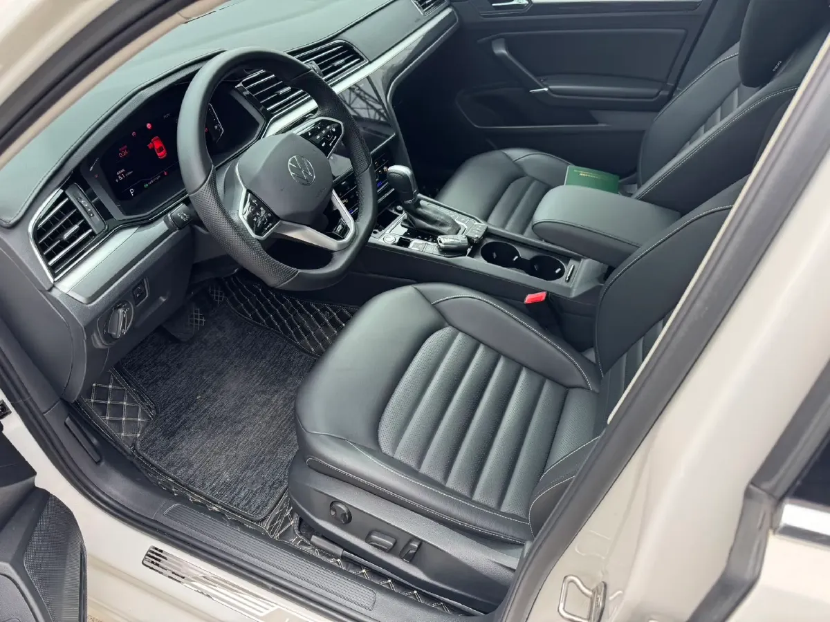 2019 Volkswagen Passat 1.4T 150HP L4 7DCT,autocango,china used car exporter,china ev exporter,chinese used car exporter,chinese used ev exporter