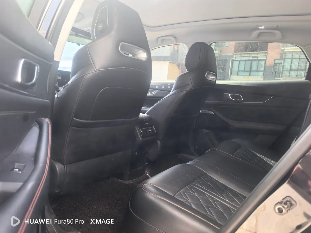 2021 ChangAn UNI-K 2.0T 233HP L4 8AT,autocango,china used car exporter,china ev exporter,chinese used car exporter,chinese used ev exporter