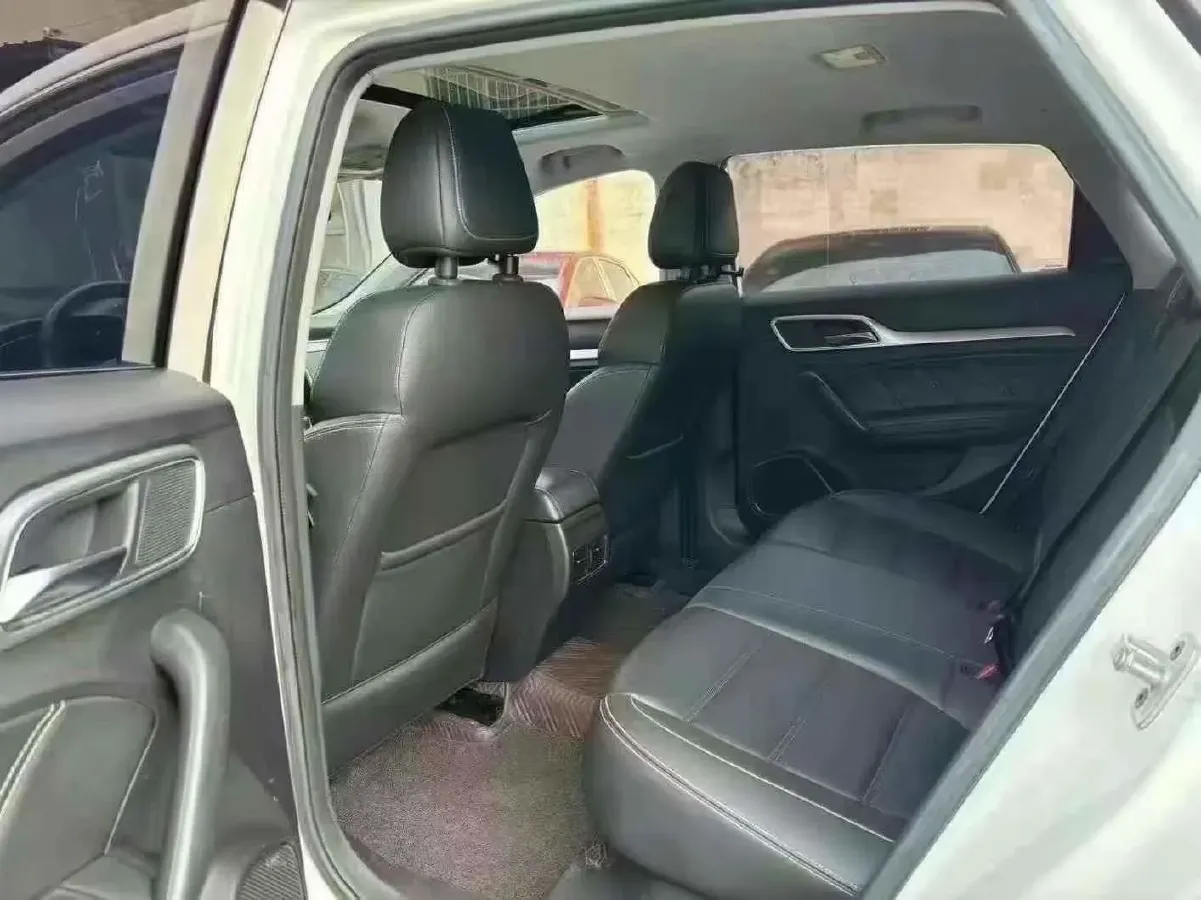 2018 MG MG6 1.5T 169HP L4 7DCT,autocango,china used car exporter,china ev exporter,chinese used car exporter,chinese used ev exporter