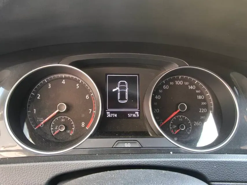 2018 Volkswagen Golf 1.6L 110HP L4 6AT,autocango,china used car exporter,china ev exporter,chinese used car exporter,chinese used ev exporter