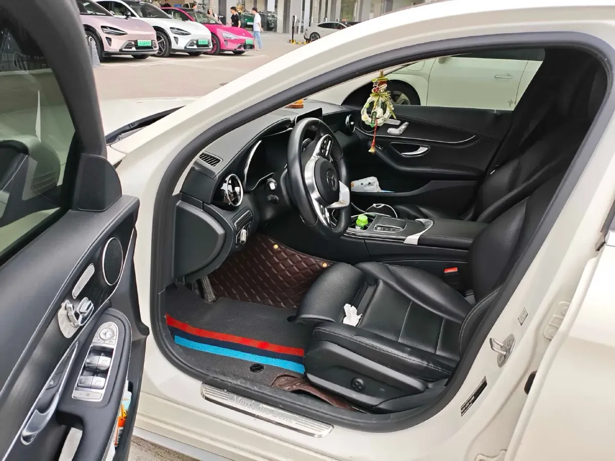 2020 Mercedes-Benz C Class 1.5T 184HP L4 9AT,autocango,china used car exporter,china ev exporter,chinese used car exporter,chinese used ev exporter