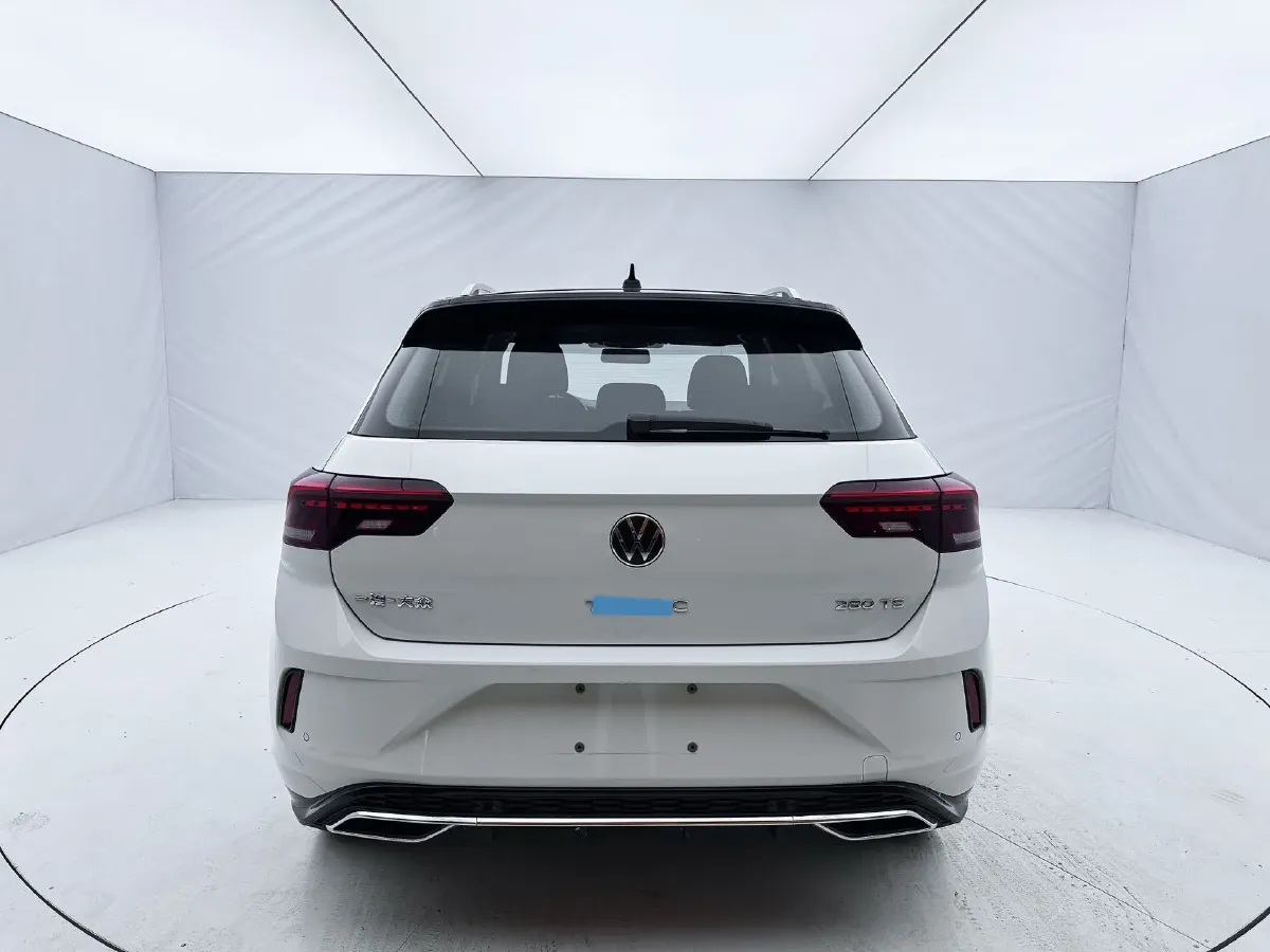 2021 Volkswagen T-Roc 1.4T 150HP L4 7DCT,autocango,china used car exporter,china ev exporter,chinese used car exporter,chinese used ev exporter