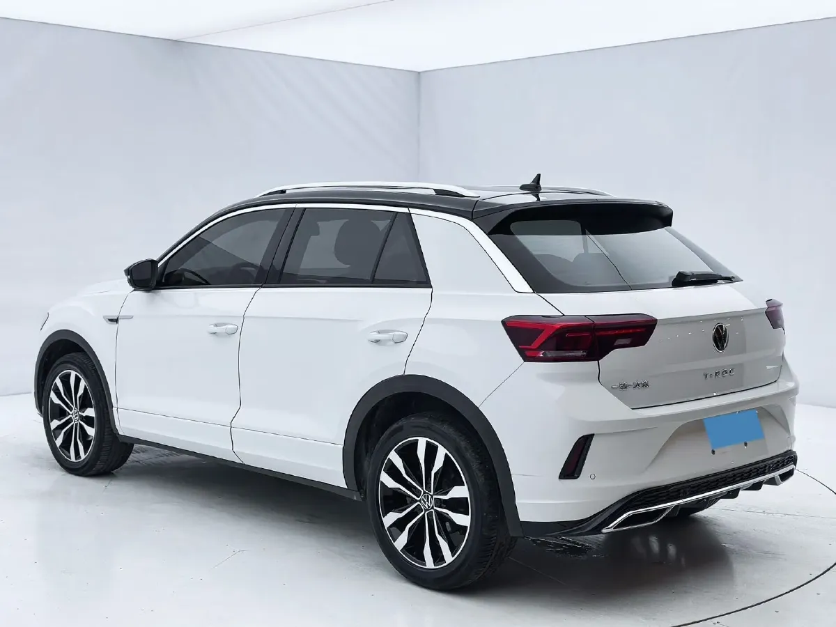 2021 Volkswagen T-Roc 1.4T 150HP L4 7DCT,autocango,china used car exporter,china ev exporter,chinese used car exporter,chinese used ev exporter