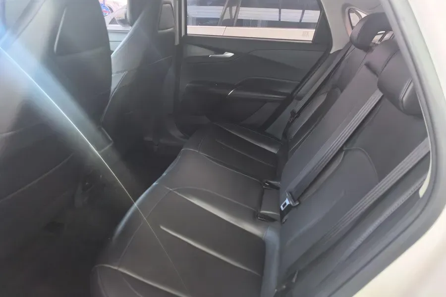 2023 ChangAn Lamore 1.5T 170HP L4 7DCT,autocango,china used car exporter,china ev exporter,chinese used car exporter,chinese used ev exporter