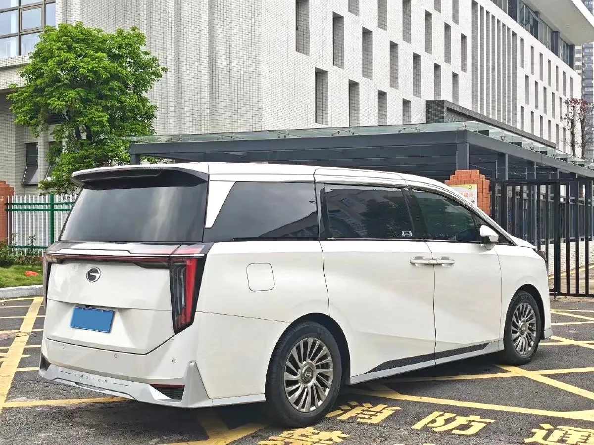 2023 GAC Trumpchi M8 2.0T 190HP L4 E-CVT Hybrid,autocango,china used car exporter,china ev exporter,chinese used car exporter,chinese used ev exporter