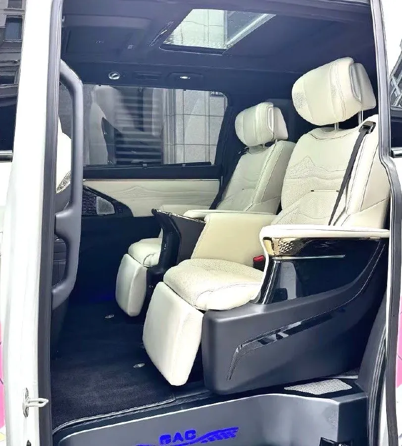 2023 GAC Trumpchi M8 2.0T 190HP L4 E-CVT Hybrid,autocango,china used car exporter,china ev exporter,chinese used car exporter,chinese used ev exporter
