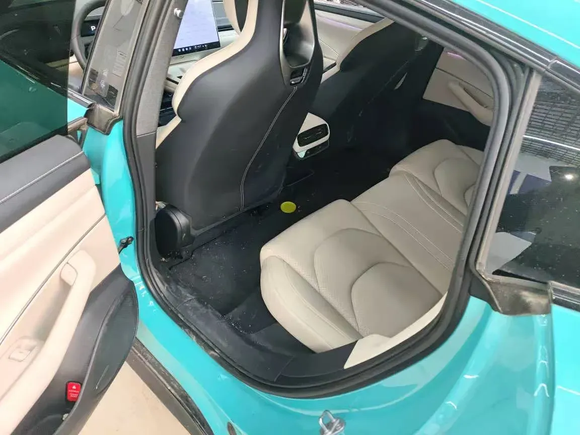 2024 MI SU7 BEV 94.3KWH,autocango,china used car exporter,china ev exporter,chinese used car exporter,chinese used ev exporter