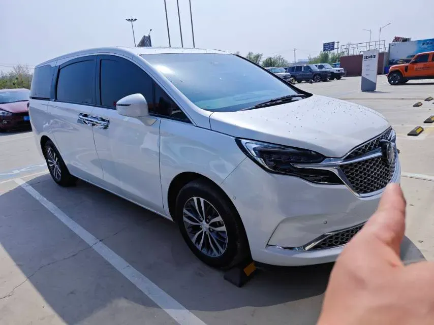 2020 Buick GL8 2.0T 237HP L4 9AT,autocango,china used car exporter,china ev exporter,chinese used car exporter,chinese used ev exporter