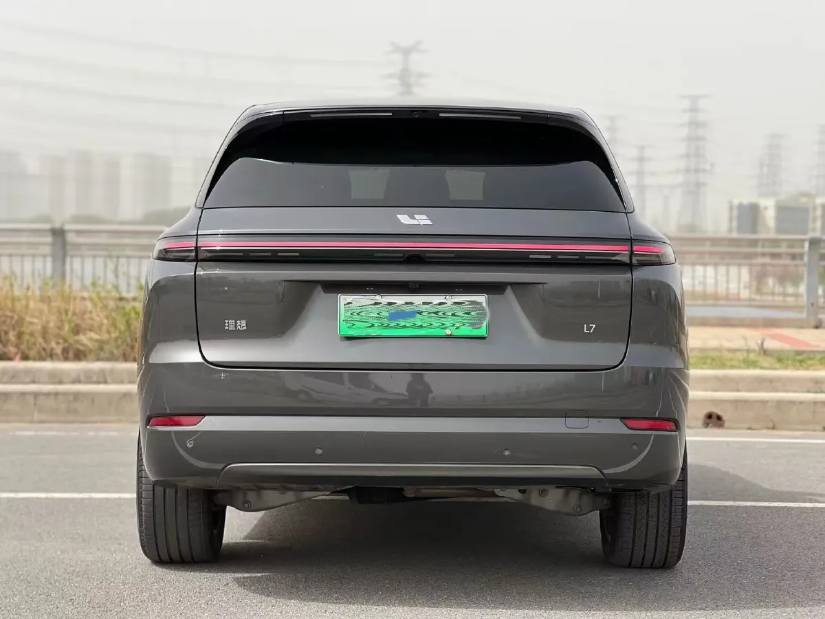 2024 Li L7 Range Extended 154HP REEV 42.8KWH,autocango,china used car exporter,china ev exporter,chinese used car exporter,chinese used ev exporter