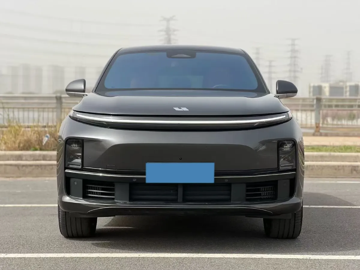2024 Li L7 Range Extended 154HP REEV 42.8KWH,autocango,china used car exporter,china ev exporter,chinese used car exporter,chinese used ev exporter