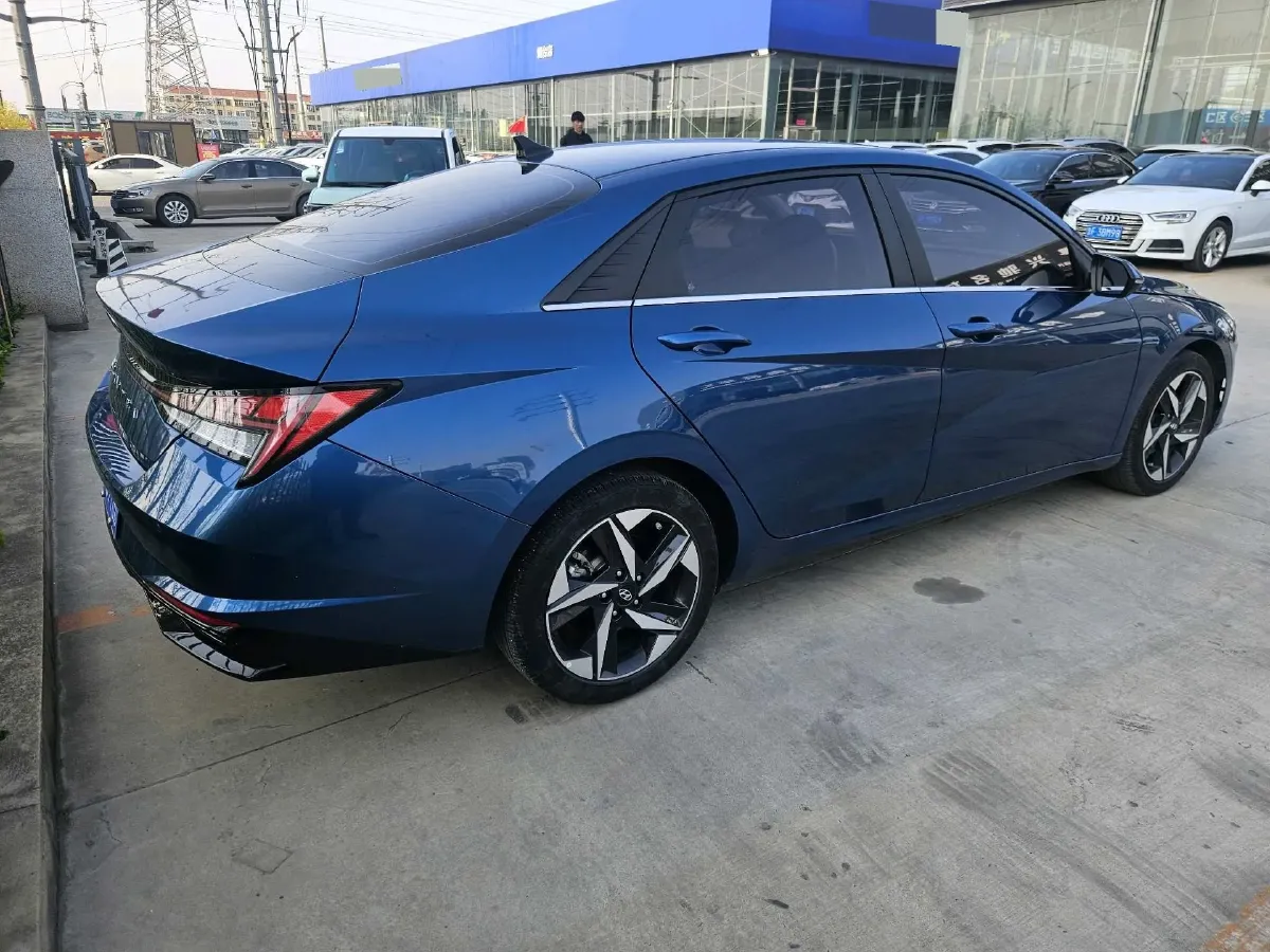 2021 Hyundai Elantra 1.5L 115HP L4 CVT,autocango,china used car exporter,china ev exporter,chinese used car exporter,chinese used ev exporter