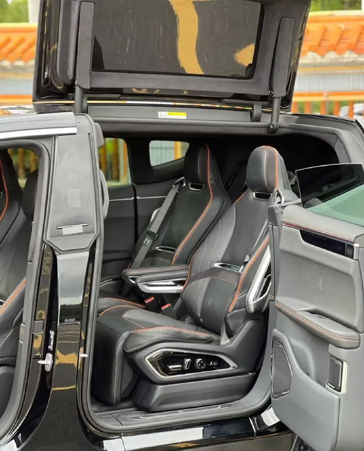 2022 HiPhi X BEV 97KWH,autocango,china used car exporter,china ev exporter,chinese used car exporter,chinese used ev exporter