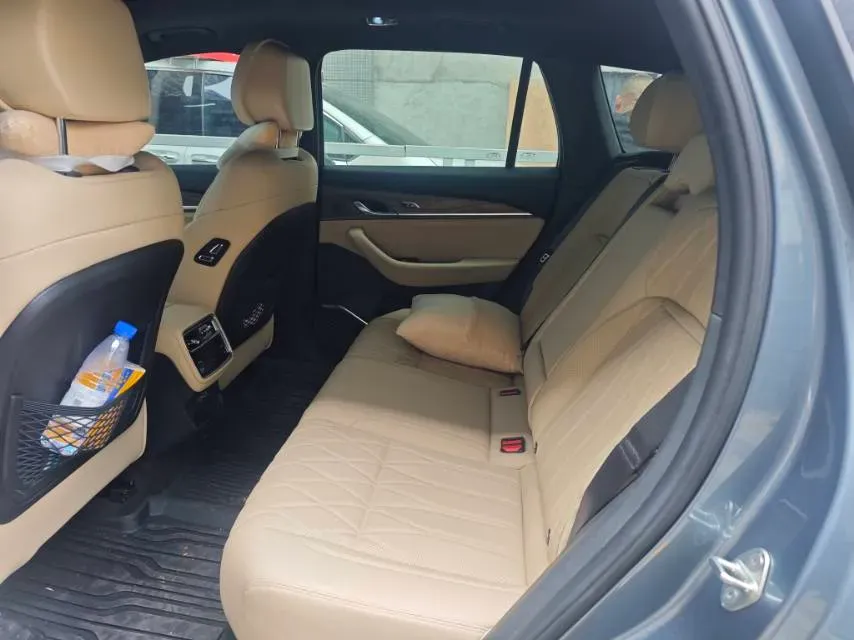 2026 Geely Monjaro 2.0T 272HP L4 8AT,autocango,china used car exporter,china ev exporter,chinese used car exporter,chinese used ev exporter