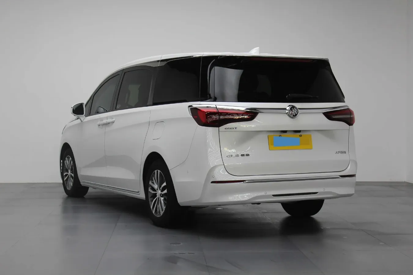 2023 Buick GL8 2.0T 237HP L4 9AT,autocango,china used car exporter,china ev exporter,chinese used car exporter,chinese used ev exporter