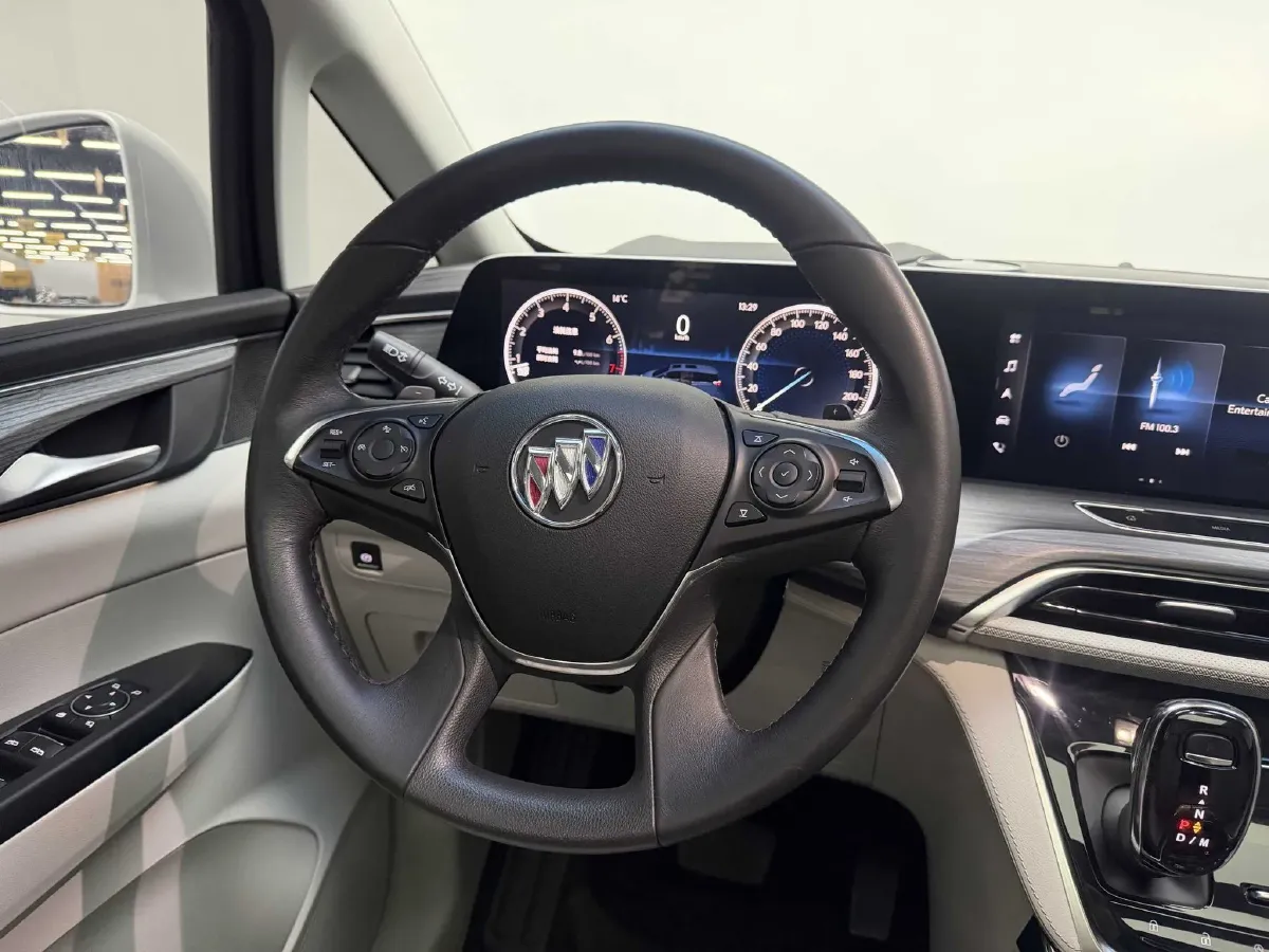 2023 Buick GL8 2.0T 237HP L4 9AT,autocango,china used car exporter,china ev exporter,chinese used car exporter,chinese used ev exporter