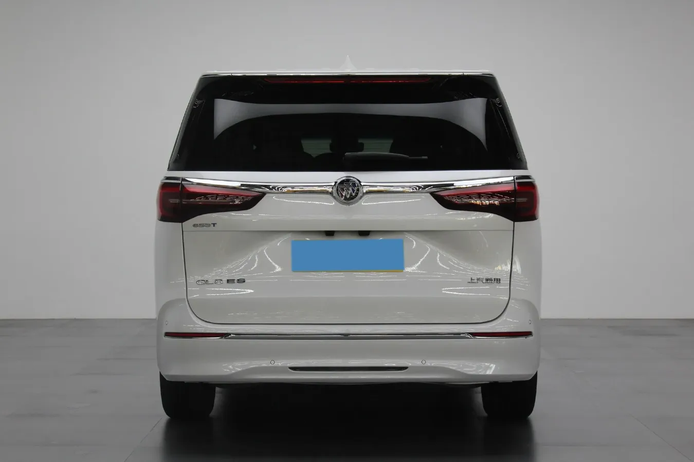 2023 Buick GL8 2.0T 237HP L4 9AT,autocango,china used car exporter,china ev exporter,chinese used car exporter,chinese used ev exporter
