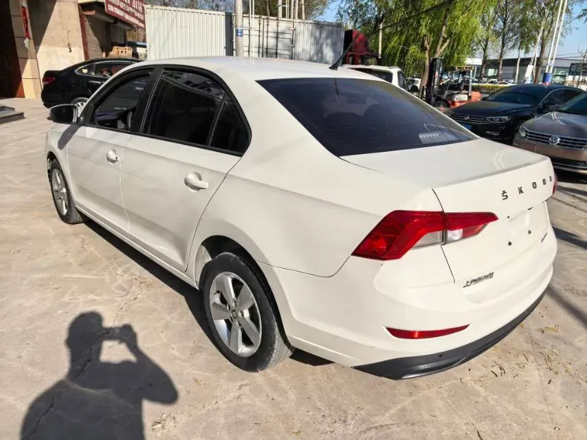 2020 DongFeng Aeolus YiXuan 1.5T 150HP L4 6DCT,autocango,china used car exporter,china ev exporter,chinese used car exporter,chinese used ev exporter