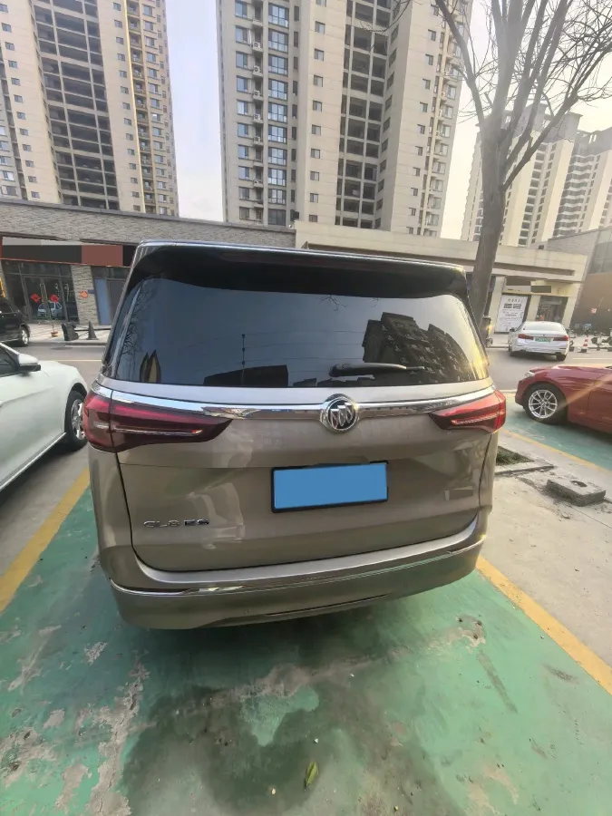 2023 Buick GL8 2.0T 237HP L4 9AT,autocango,china used car exporter,china ev exporter,chinese used car exporter,chinese used ev exporter
