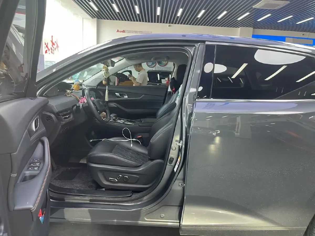 2022 Bestune T99 2.0T 224HP L4 6AT,autocango,china used car exporter,china ev exporter,chinese used car exporter,chinese used ev exporter