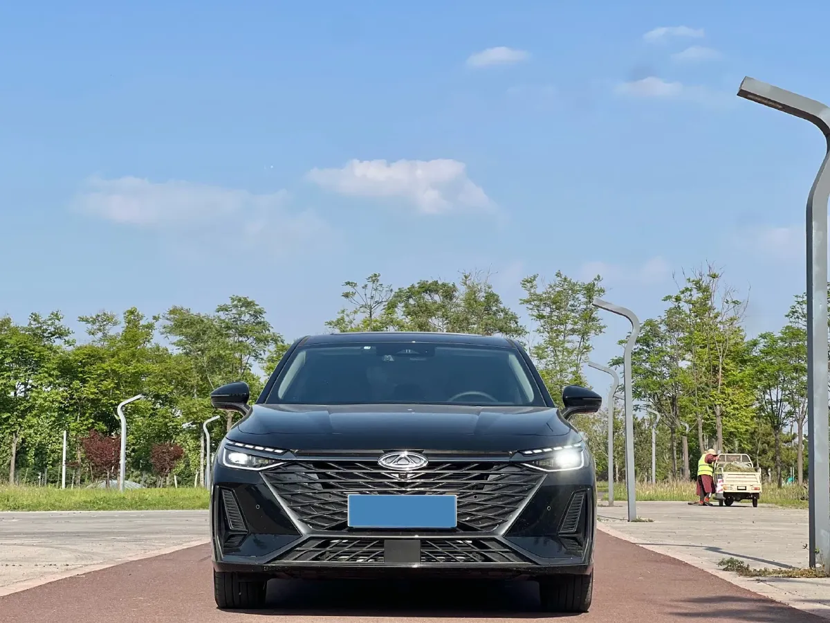 2025 Chery Arrizo 8 2.0T 254HP L4 7DCT,autocango,china used car exporter,china ev exporter,chinese used car exporter,chinese used ev exporter