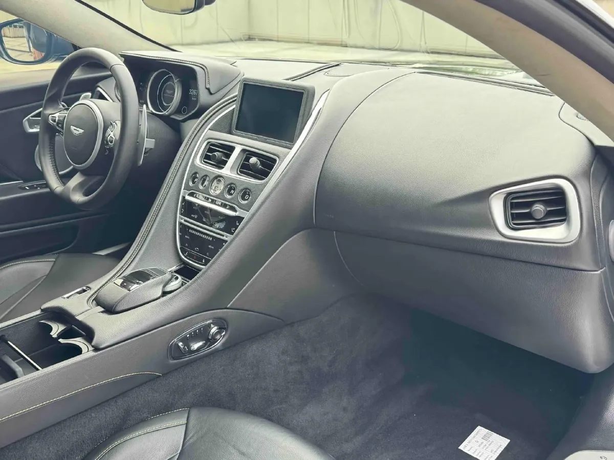 2020 Aston Martin DB11 4.0T 510HP V8 8AT,autocango,china used car exporter,china ev exporter,chinese used car exporter,chinese used ev exporter