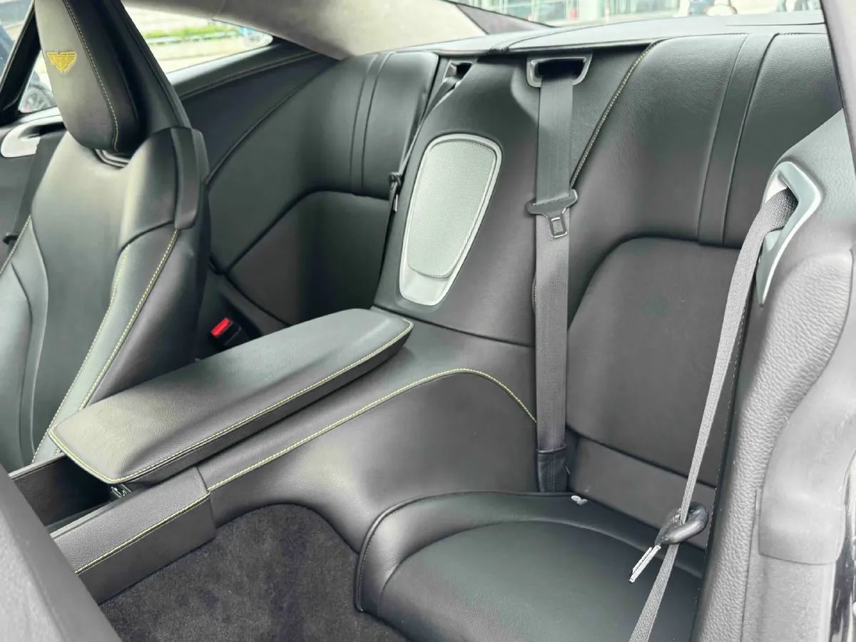 2020 Aston Martin DB11 4.0T 510HP V8 8AT,autocango,china used car exporter,china ev exporter,chinese used car exporter,chinese used ev exporter