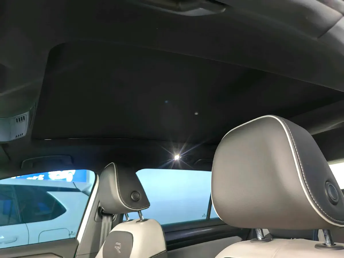 2024 Volkswagen T-Roc 1.5T 160HP L4 7DCT,autocango,china used car exporter,china ev exporter,chinese used car exporter,chinese used ev exporter