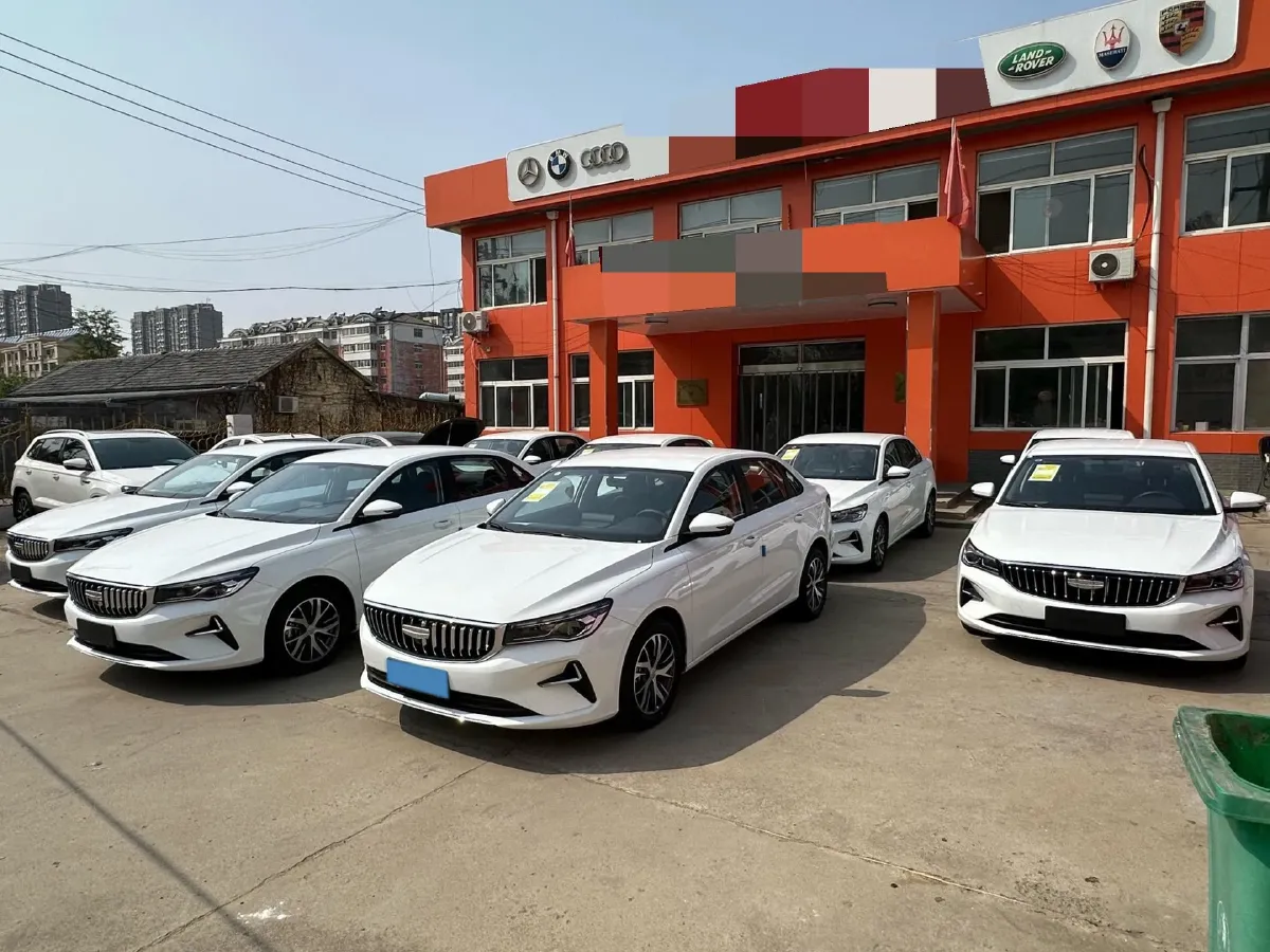 2025 Geely Emgrand 1.5L 127HP L4 CVT,autocango,china used car exporter,china ev exporter,chinese used car exporter,chinese used ev exporter