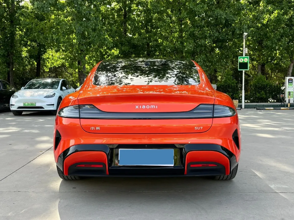 2024 MI SU7 BEV 73.6KWH,autocango,china used car exporter,china ev exporter,chinese used car exporter,chinese used ev exporter