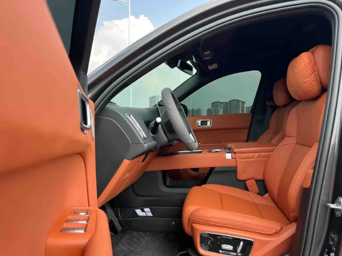 2024 Li L7 Range Extended 154HP REEV 42.8KWH,autocango,china used car exporter,china ev exporter,chinese used car exporter,chinese used ev exporter