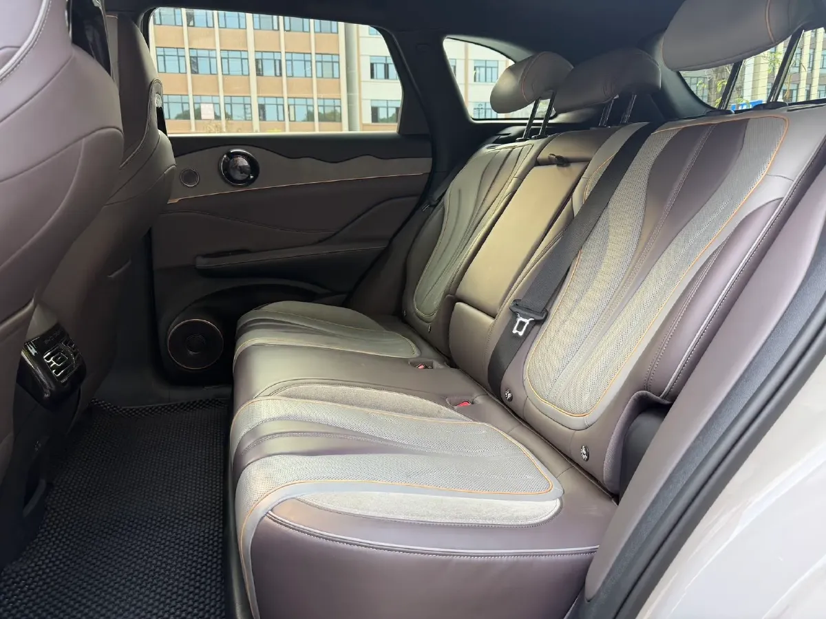 2023 BYD Frigate 07 1.5T 139HP L4 E-CVT PHEV 18.3KWH,autocango,china used car exporter,china ev exporter,chinese used car exporter,chinese used ev exporter