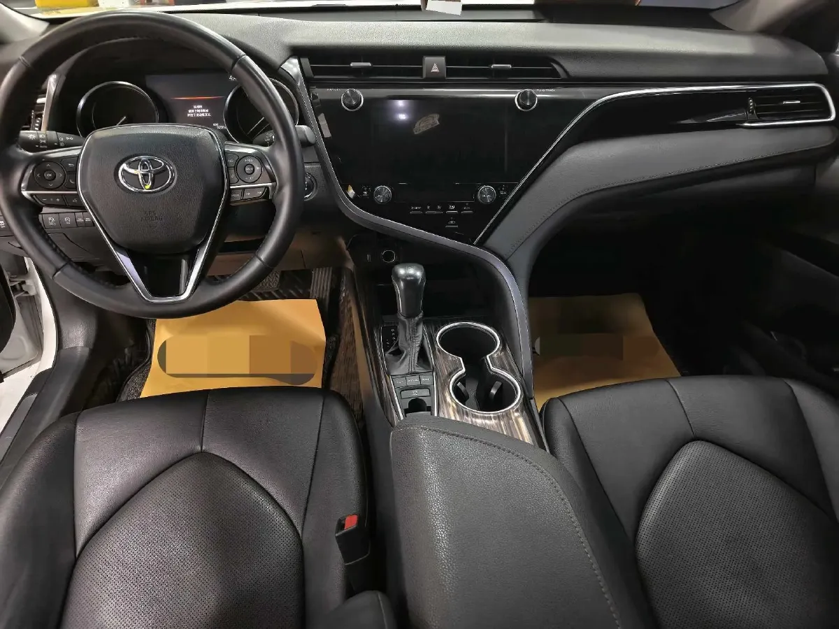 2019 Toyota Camry 2.5L 209HP L4 8AT,autocango,china used car exporter,china ev exporter,chinese used car exporter,chinese used ev exporter