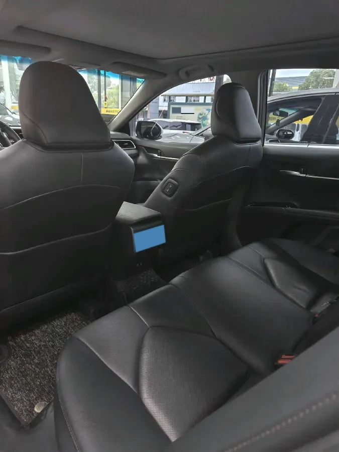 2019 Toyota Camry 2.5L 209HP L4 8AT,autocango,china used car exporter,china ev exporter,chinese used car exporter,chinese used ev exporter