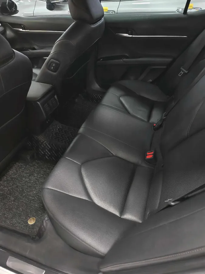 2019 Toyota Camry 2.5L 209HP L4 8AT,autocango,china used car exporter,china ev exporter,chinese used car exporter,chinese used ev exporter