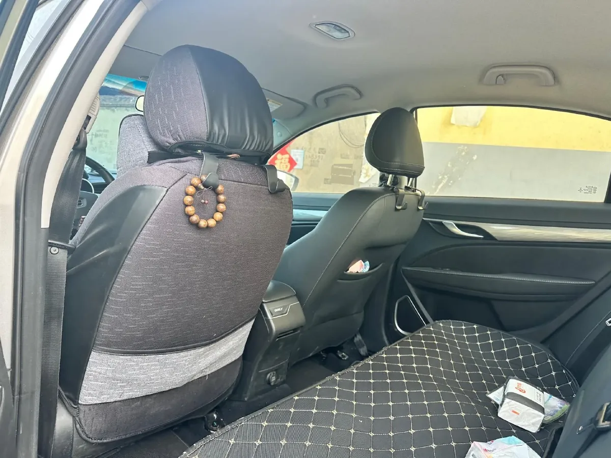 2019 Geely Emgrand 1.5L 109HP L4 5MT,autocango,china used car exporter,china ev exporter,chinese used car exporter,chinese used ev exporter