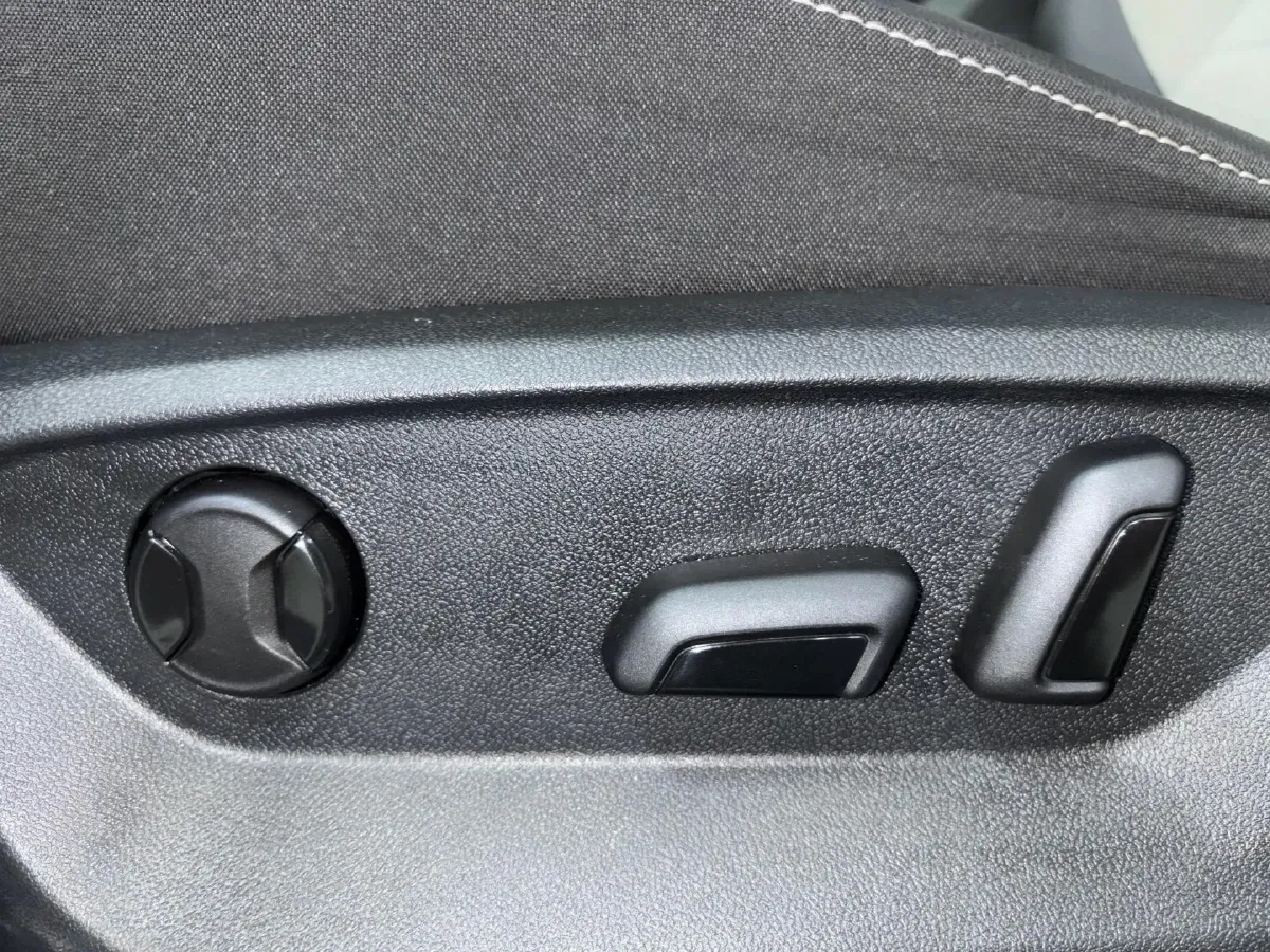 2022 Volkswagen T-Roc 1.4T 150HP L4 7DCT,autocango,china used car exporter,china ev exporter,chinese used car exporter,chinese used ev exporter