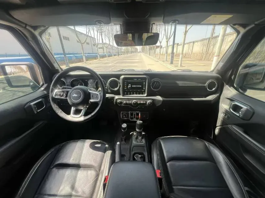 2021 Jeep Wrangler 2.0T 266HP L4 8AT PHEV 17KWH,autocango,china used car exporter,china ev exporter,chinese used car exporter,chinese used ev exporter