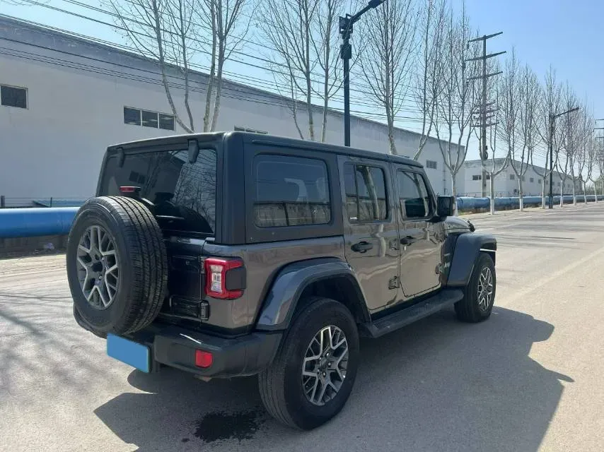 2021 Jeep Wrangler 2.0T 266HP L4 8AT PHEV 17KWH,autocango,china used car exporter,china ev exporter,chinese used car exporter,chinese used ev exporter