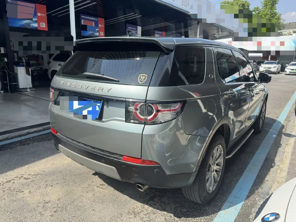 2018 Land Rover Discovery Sport 2.0T 241HP L4 9AT,autocango,china used car exporter,china ev exporter,chinese used car exporter,chinese used ev exporter
