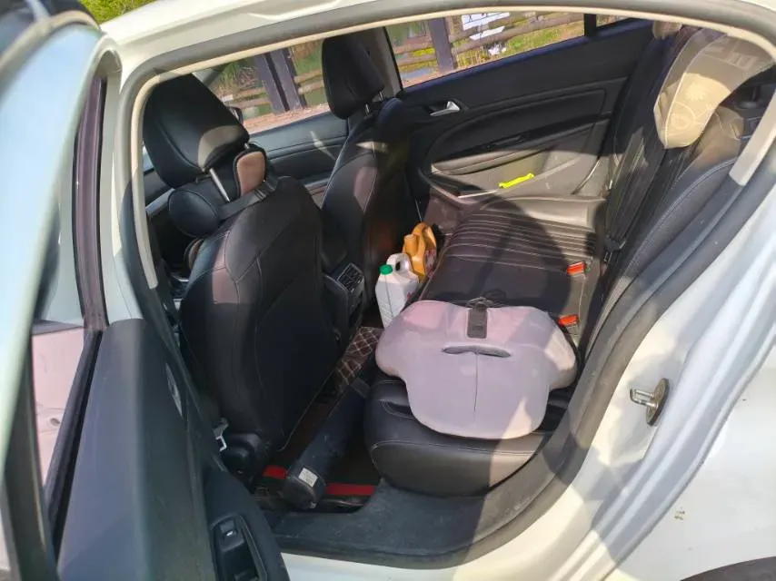 2019 Peugeot 408 1.6T 170HP L4 6AT,autocango,china used car exporter,china ev exporter,chinese used car exporter,chinese used ev exporter