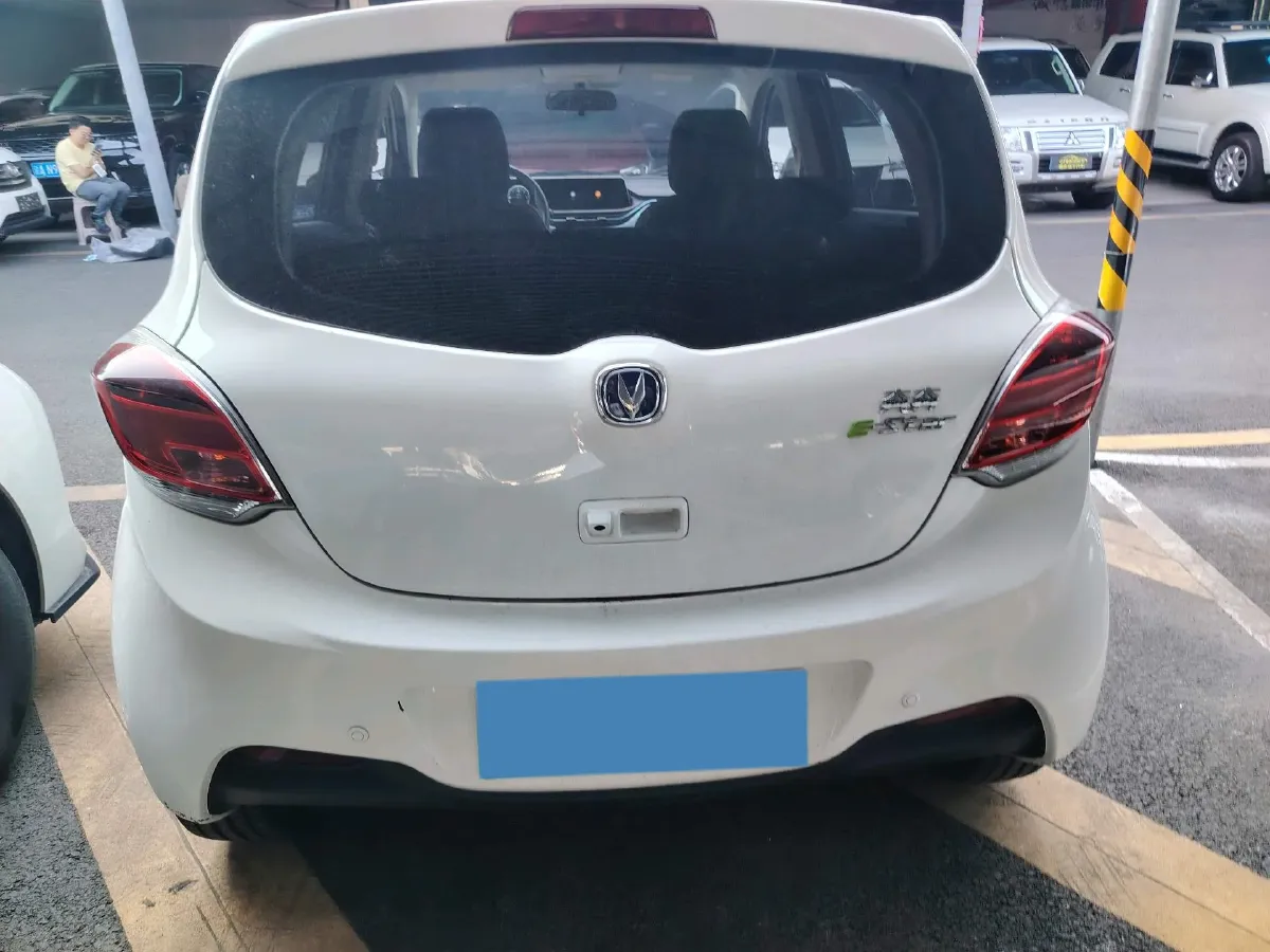 2022 ChangAn BenBen E-Star BEV 31.95KWH,autocango,china used car exporter,china ev exporter,chinese used car exporter,chinese used ev exporter