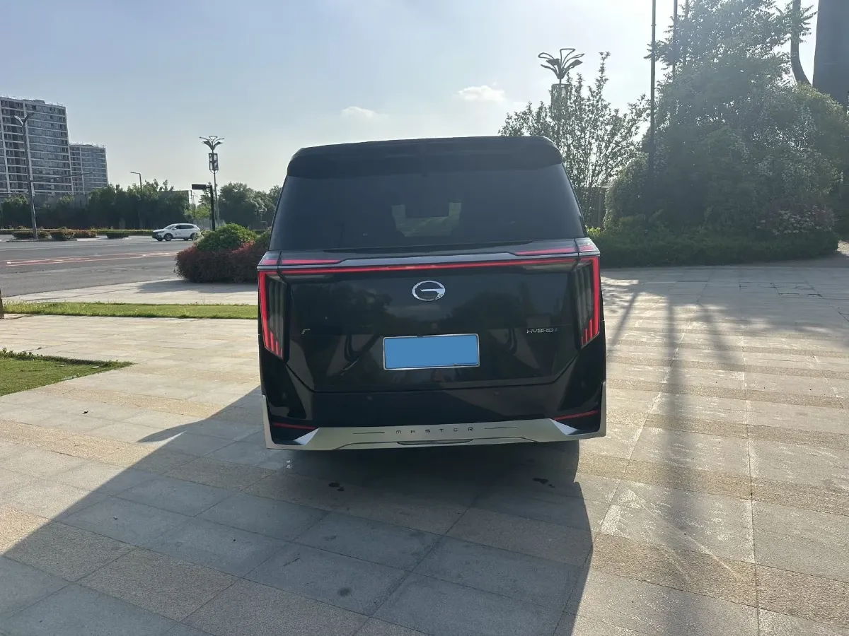 2023 GAC Trumpchi M8 2.0T 190HP L4 E-CVT Hybrid,autocango,china used car exporter,china ev exporter,chinese used car exporter,chinese used ev exporter