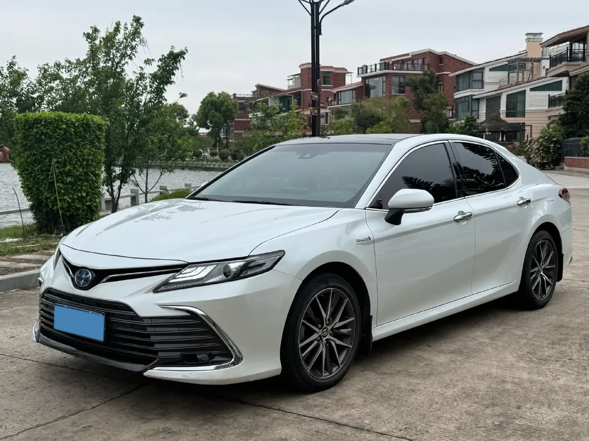 2021 Toyota Camry 2.5L 178HP L4 E-CVT Hybrid,autocango,china used car exporter,china ev exporter,chinese used car exporter,chinese used ev exporter