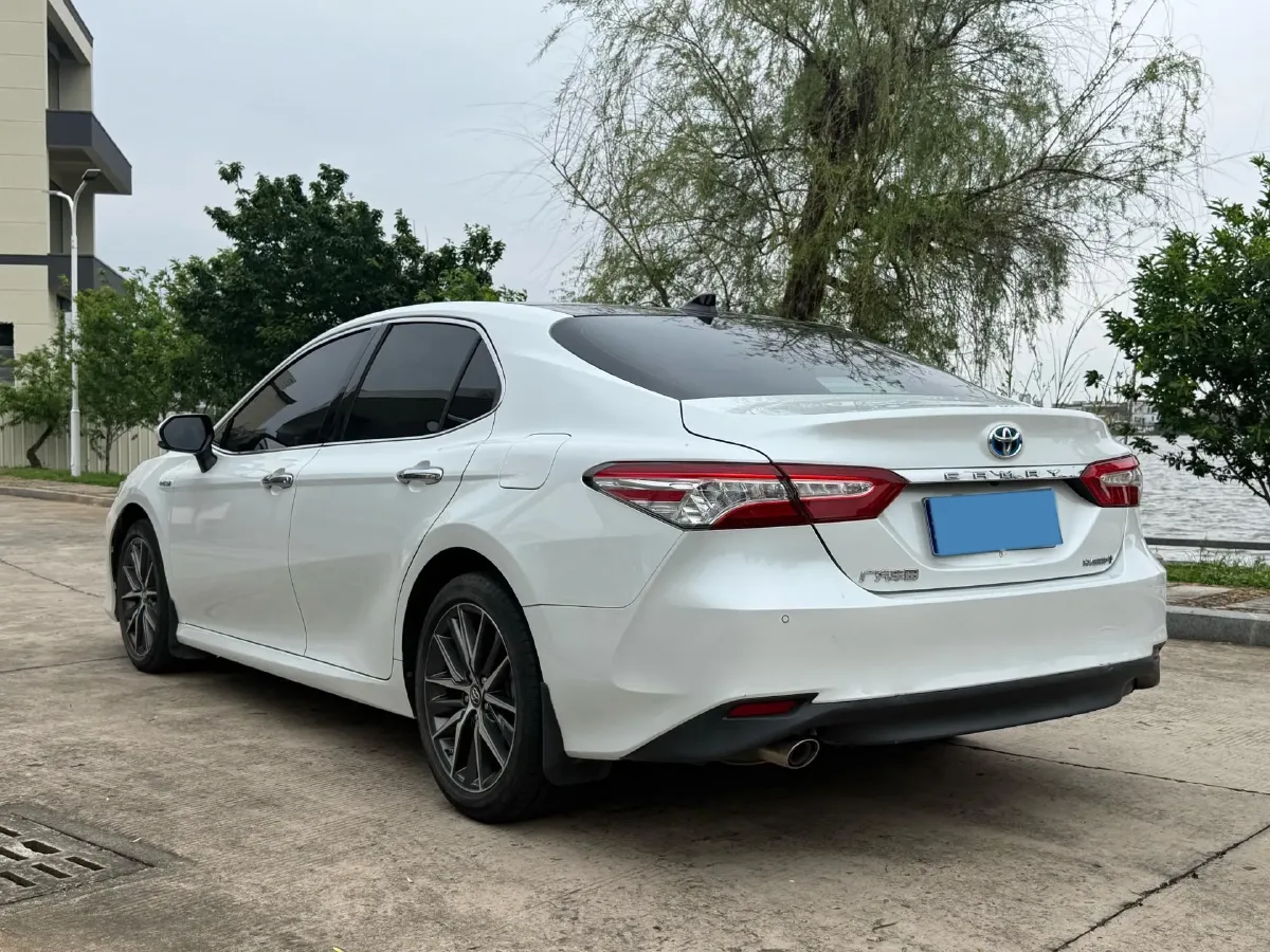 2021 Toyota Camry 2.5L 178HP L4 E-CVT Hybrid,autocango,china used car exporter,china ev exporter,chinese used car exporter,chinese used ev exporter