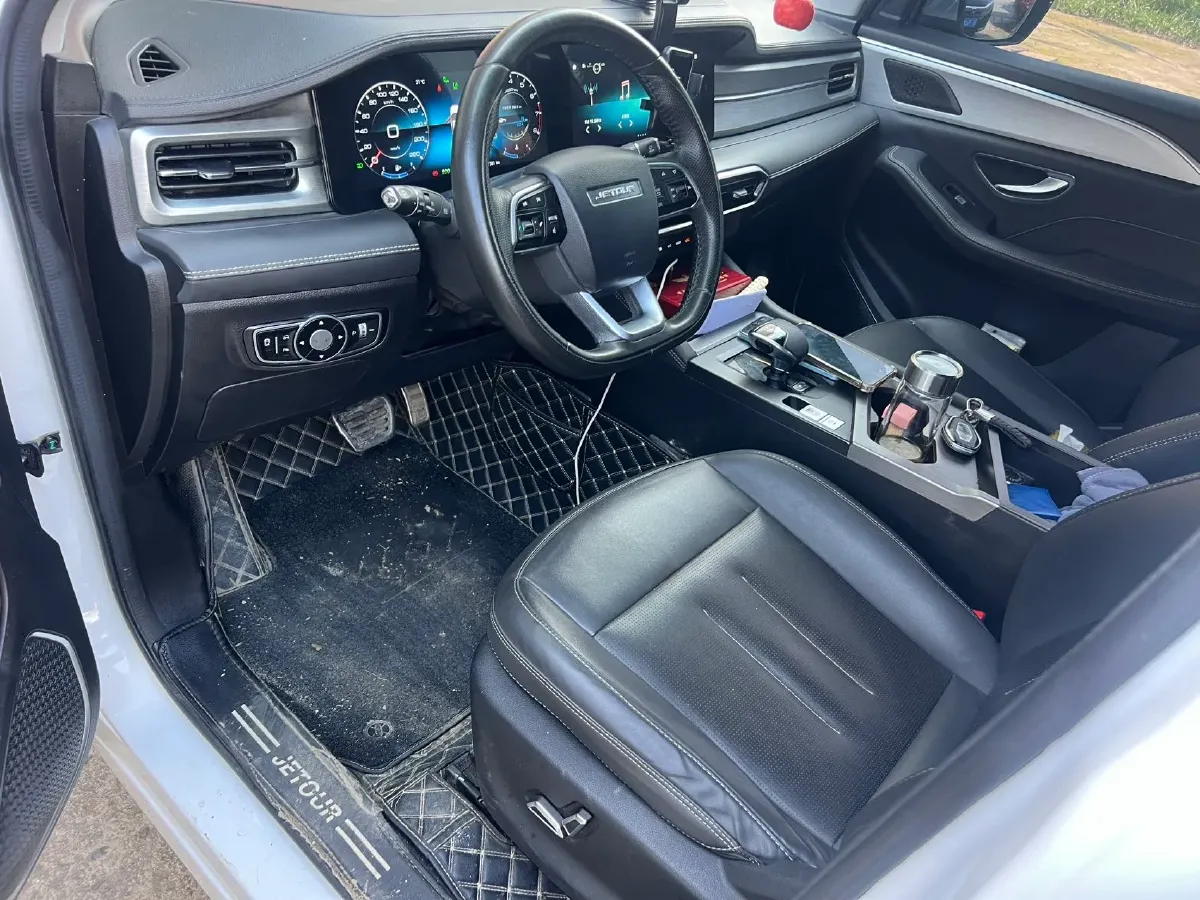 2023 Jetour X90 Plus 1.6T 197HP L4 7DCT,autocango,china used car exporter,china ev exporter,chinese used car exporter,chinese used ev exporter