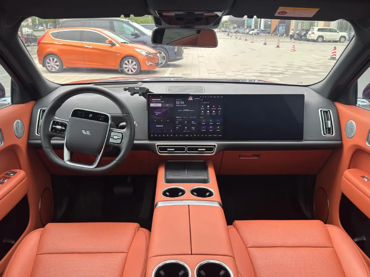 2024 Land Rover Range Rover Evoque 1.5T 200HP L3 8AT PHEV 15.5KWH,autocango,china used car exporter,china ev exporter,chinese used car exporter,chinese used ev exporter