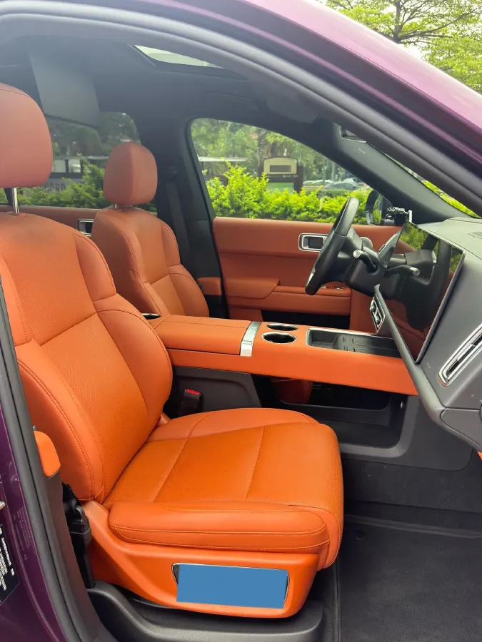 2024 Land Rover Range Rover Evoque 1.5T 200HP L3 8AT PHEV 15.5KWH,autocango,china used car exporter,china ev exporter,chinese used car exporter,chinese used ev exporter