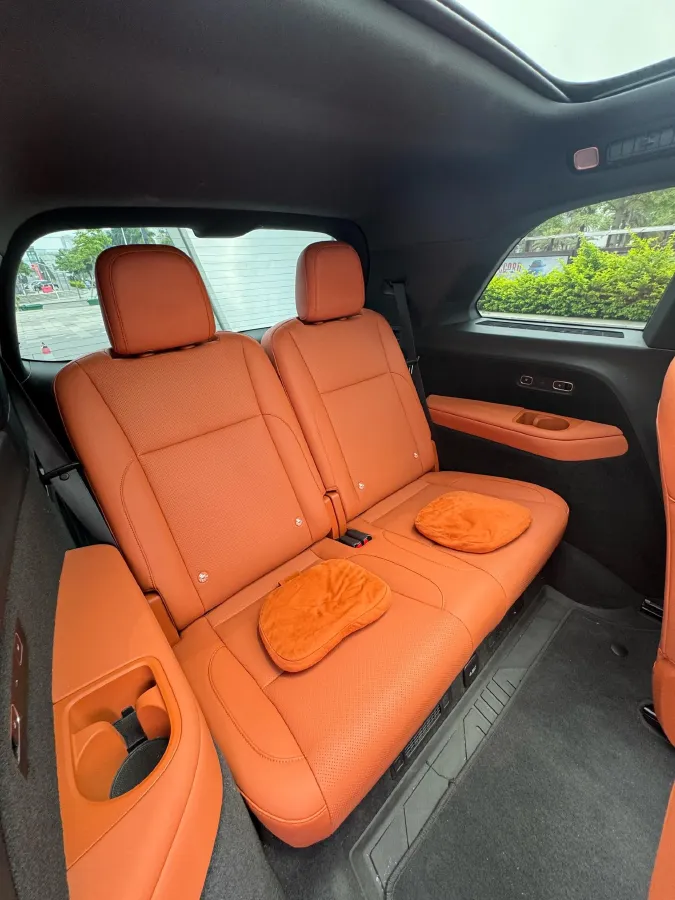 2024 Land Rover Range Rover Evoque 1.5T 200HP L3 8AT PHEV 15.5KWH,autocango,china used car exporter,china ev exporter,chinese used car exporter,chinese used ev exporter